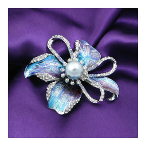 Flower Brooch with Silver Austrian Element Crystal and Grey Fashion Pearl