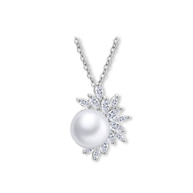 Simple Freshwater Pearl Pendant with Austrian Element Crystal and Necklace