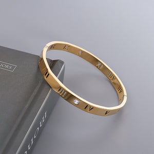 Simple Temperament Plated Gold 316L Stainless Steel Roman Numeral Bangle with Cubic Zirconia