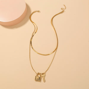 Fashion Simple Plated Gold Lock Key Pendant with Double Layer Necklace