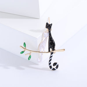 Fashion and Cute Plated Gold Enamel Black and White Cat Brooch