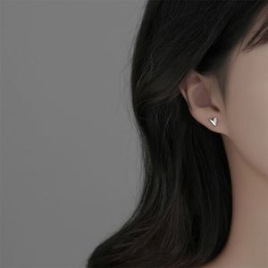 925 Sterling Silver Simple Cute Heart Shape Stud Earrings with Cubic Zirconia