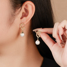 Load image into Gallery viewer, 925 Sterling Silver Plated Gold Fashion and Creative Alphabet G Imitation Pearl Earrings