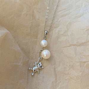 925 Sterling Silver Fashion and Creative Balloon Bear Pendant with Freshwater Pearls and Necklace