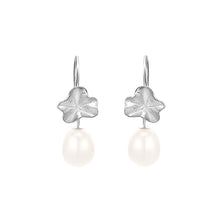 Load image into Gallery viewer, 925 Sterling Silver Fashion Temperament Lotus Leaf Freshwater Pearl Earrings