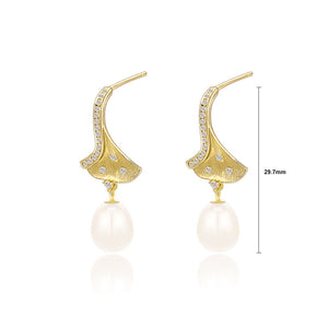 925 Sterling Silver Plated Gold Fashion Temperament Ginkgo Leaf Freshwater Pearl Earrings with Cubic Zirconia