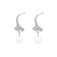 Load image into Gallery viewer, 925 Sterling Silver Fashion Temperament Ginkgo Leaf Freshwater Pearl Earrings with Cubic Zirconia