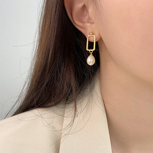 925 Sterling Silver Plated Gold Simple and Fashion Hollow Geometric Square Earrings with Freshwater Pearls