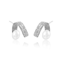 Load image into Gallery viewer, 925 Sterling Silver Fashion Temperament Irregular Pattern V-shaped Geometric Freshwater Pearl Stud Earrings