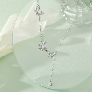 925 Sterling Silver Fashion Simple Butterfly Mother-of-pearl Pendant with Cubic Zirconia and Necklace