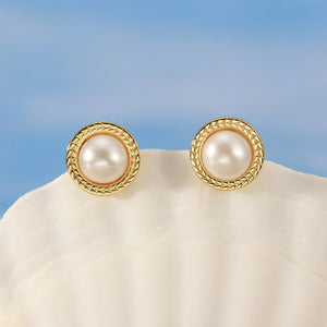 925 Sterling Silver Plated Gold Fashion and Elegant Freshwater Pearl Stud Earrings