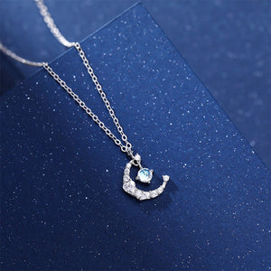 925 Sterling Silver Fashion Simple Moon Pendant with Cubic Zirconia and Necklace