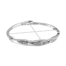 Load image into Gallery viewer, Elegant Bangle with Silver Austrian Element Crystal