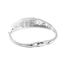 Load image into Gallery viewer, Vintage Bangle with Black Austrian Element Crystal