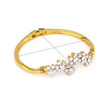 Load image into Gallery viewer, Glistering Flower Bangle with Silver Austrian Element Crystal