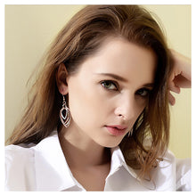 Load image into Gallery viewer, Fashion Multi-layer Plated Rose with White Austrian Element Crystals Earrings