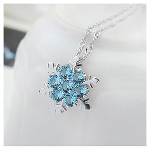 Flashing Snowflakes Pendant with Blue Cubic Zircon and Necklace