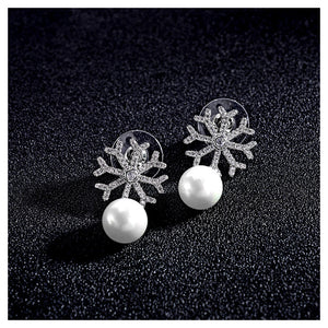 Elegant Snowflake Earrings with White Fashion Pearl