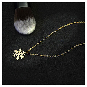 Flashing Snowflakes Pendant with Necklace