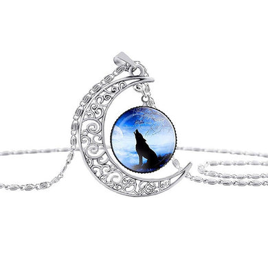 Retro Wolf Totem Blue Pendant with Necklace