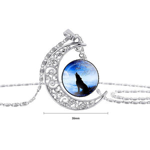 Retro Wolf Totem Blue Pendant with Necklace
