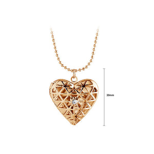 Fashion Hollow Heart-shaped Photo Box Pendant with Necklace