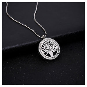 Fashionable Christmas Tree Box Pendant with Necklace