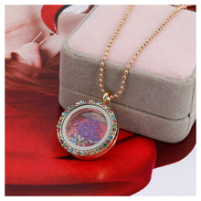 Load image into Gallery viewer, Round Flower Frame Pendant with Necklace