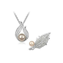 Load image into Gallery viewer, Mother&#39;s Day Leaf Pendant Necklace and Brooch with Fashion Pearls