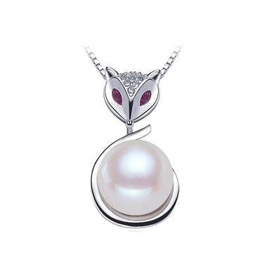 925 Sterling Silver Fox Pendant with Freshwater Pearl and Necklace