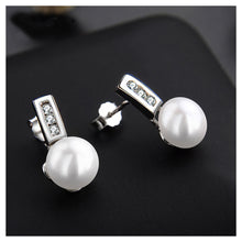 Load image into Gallery viewer, 925 Sterling Silver Freshwater Pearl Earrings
