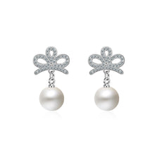 Load image into Gallery viewer, 925 Sterling Silver Crown Earrings with Fashion Pearls
