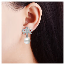 Load image into Gallery viewer, 925 Sterling Silver Crown Earrings with Fashion Pearls