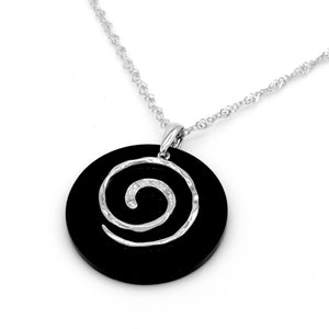 925 Sterling Silver Mother of Pearl Pendant with necklace