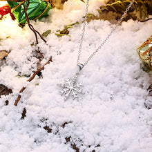 Load image into Gallery viewer, Simple Snowflake Pendant with White Cubic Zircon and Necklace