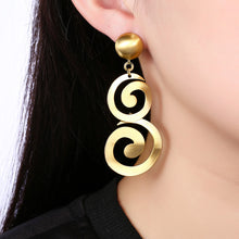 Load image into Gallery viewer, Simple Golden Round Earrings