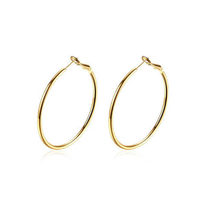 Fashion Plated Simple Gold Round Earrings - Glamorousky