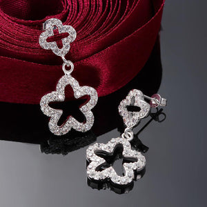 Elegant Sparkling Flower Earrings with Austrian Element Crystal - Glamorousky