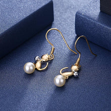 Load image into Gallery viewer, 925 Sterling Silve Gold Plated Elegant Fashion Cute Cat Pearl Earrings - Glamorousky