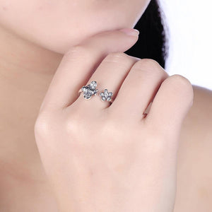 925 Sterling Silver Vintage Little Bee Cubic Zircon Adjustable Ring - Glamorousky