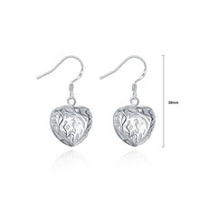 Load image into Gallery viewer, Simple Romantic Hollow Heart Earrings - Glamorousky