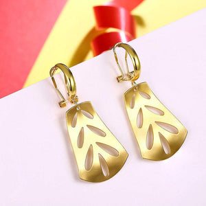 Fashion Elegant Plated Gold Cutout Geometric Earrings - Glamorousky