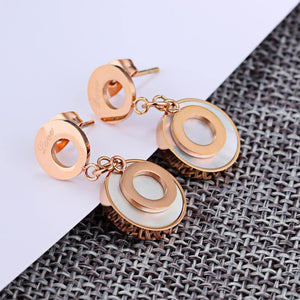 Simple and Fashion Plated Rose Gold Geometric Round Mother-of-pearl Titanium Steel Earrings - Glamorousky