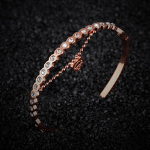 Load image into Gallery viewer, Elegant and Fashion Plated Rose Gold Heart-shaped Titanium Steel Bracelet with Cubic Zirconia - Glamorousky