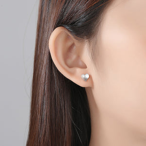 925 Sterling Silver Simple Sweet Heart Stud Earrings
