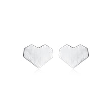 Load image into Gallery viewer, 925 Sterling Silver Simple Romantic Heart-shaped Stud Earrings