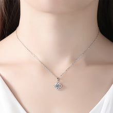 Load image into Gallery viewer, 925 Sterling Silver Fashion and Elegant Four-leaf Clover Pendant with Cubic Zirconia and Necklace