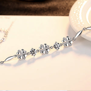 925 Sterling Silver Elegant Fashion Four-leaf Clover Cubic Zirconia Bracelet