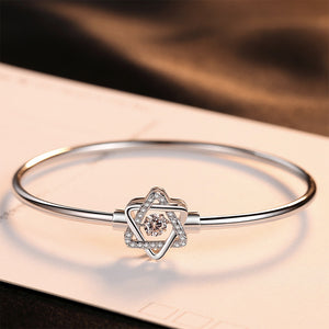 925 Sterling Silver Fashion and Elegant Six-point Cubic Zirconia Bangle