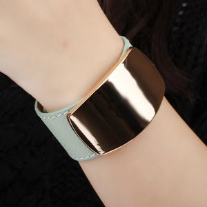 Fashion Exaggerated Plated Gold Geometric Wide Version Green Leather Bracelet